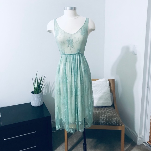 VINTAGE DESIGN LACE MINT DRESS W/VEST - Picture 8 of 14